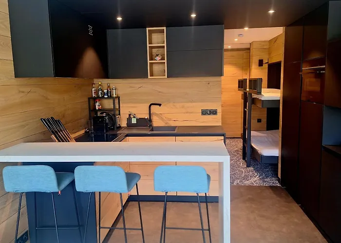 App D'exception 8pers, 66 M2, Plein Sud, Confort, Sauna, Au Calme, Rénovation 2024 Val Thorens