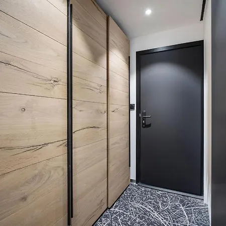 Lejlighed App D'exception 8pers, 66 M2, Plein Sud, Confort, Sauna, Au Calme, Renovation 2024 *