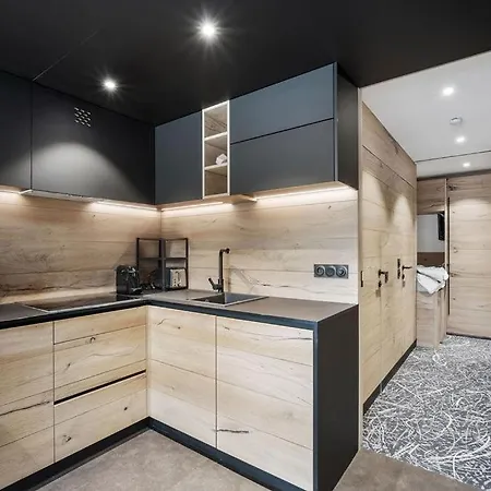 Apartman App D'exception 8pers, 66 M2, Plein Sud, Confort, Sauna, Au Calme, Renovation 2024 Val Thorens